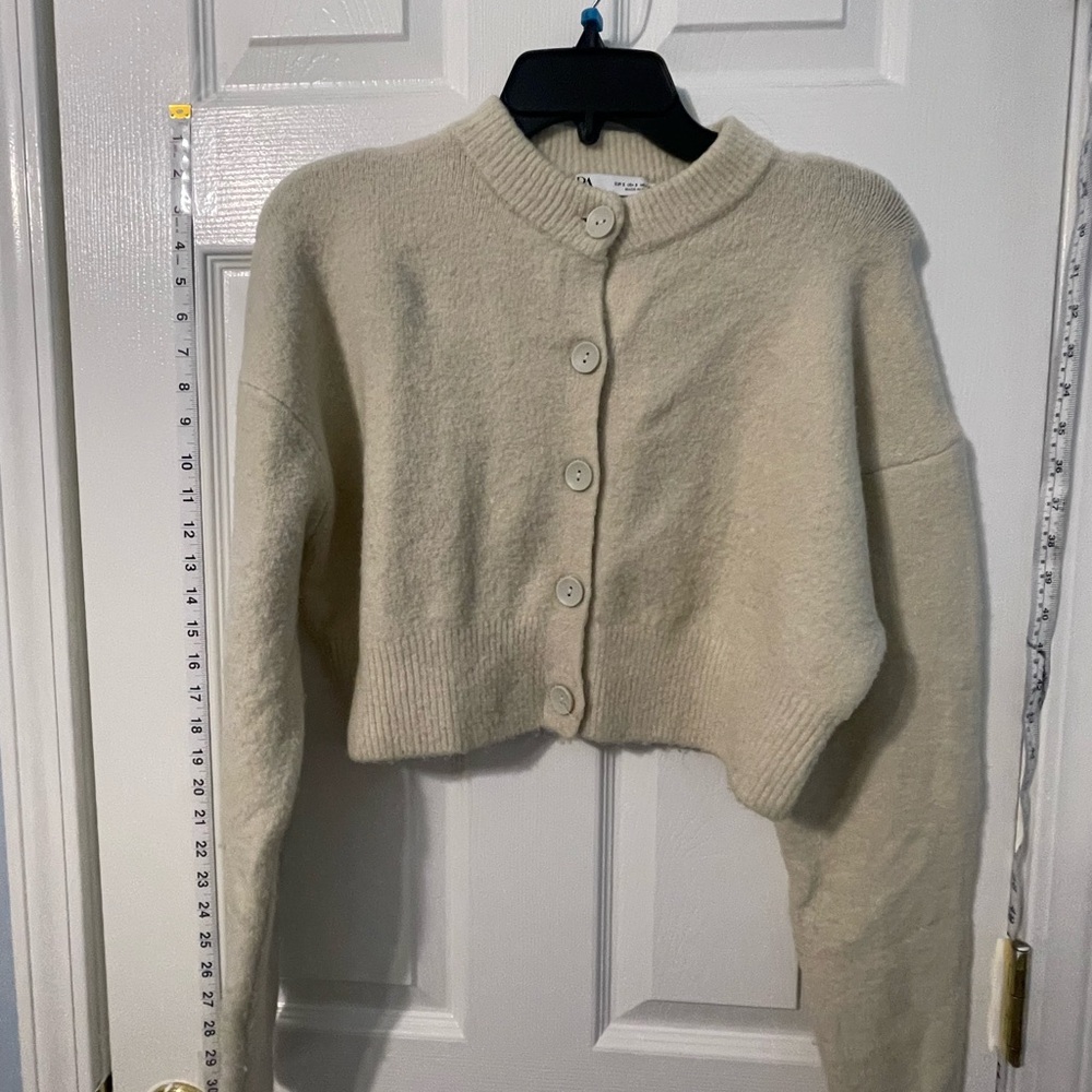 Zara Cream Button-Up Cardigan